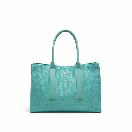Borsa tote turchese rafia sfondo bianco