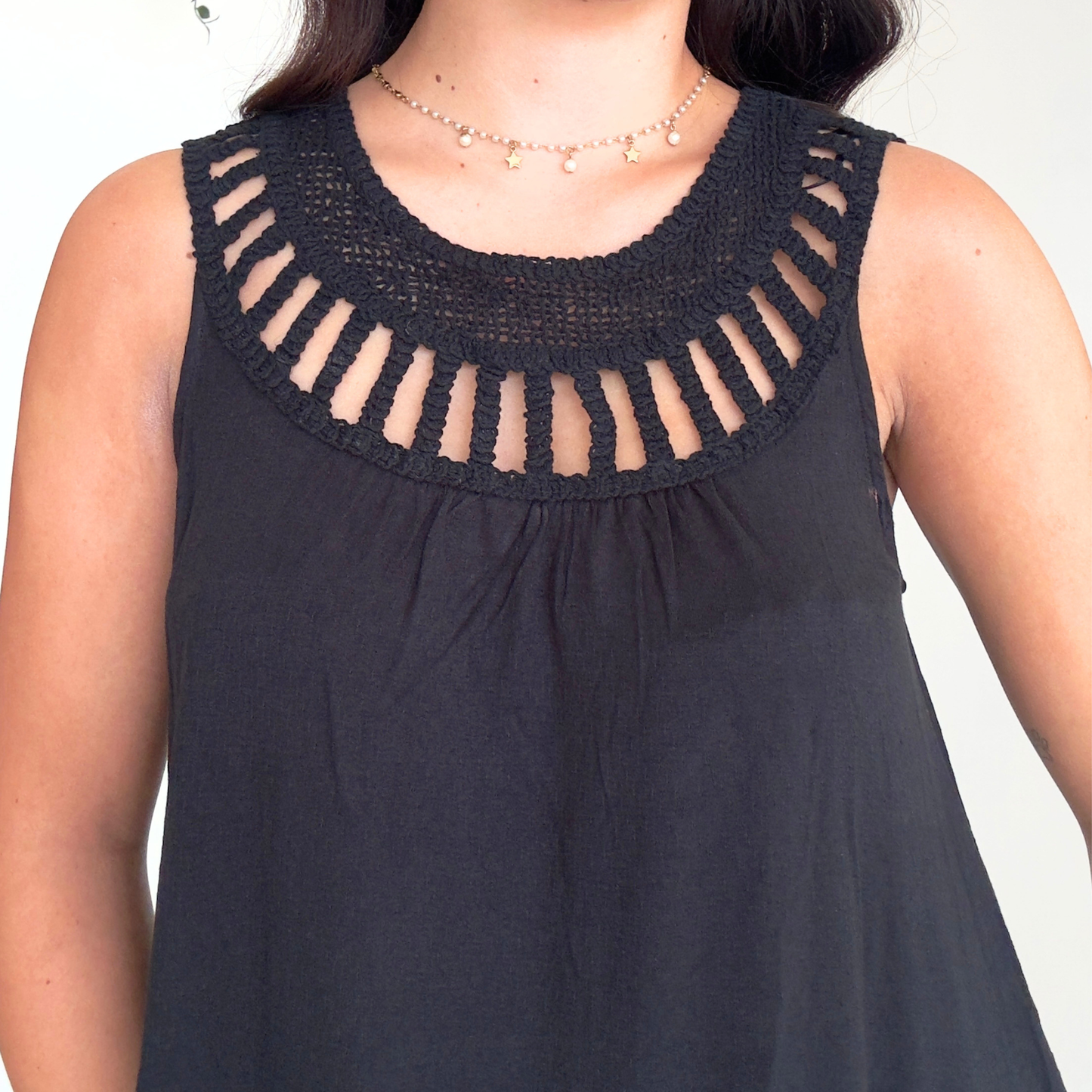 Top Viscosa con Colletto Crochet Beige/Nero | 10496