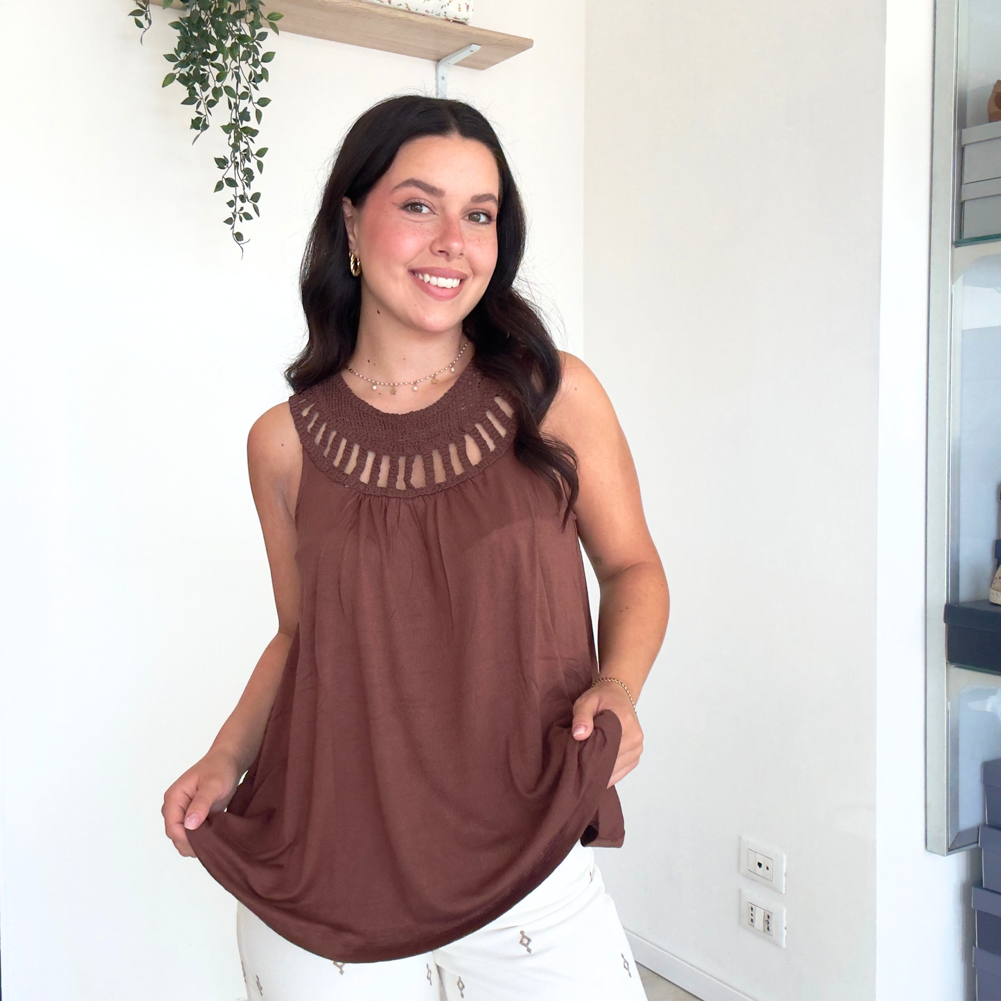 Top Viscosa con Colletto Crochet Beige/Nero | 10496