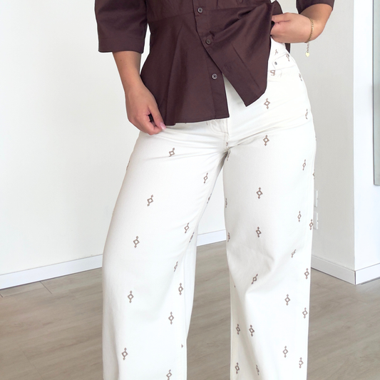 Jeans Wide Leg Bianchi con Ricamo Geometrico | 10513