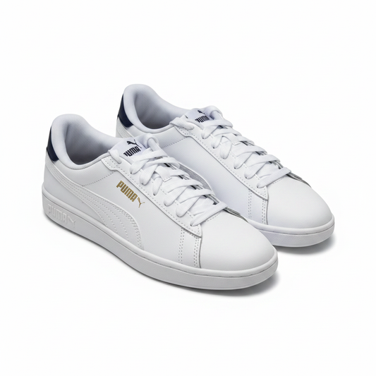Puma coppia sfondo bianco