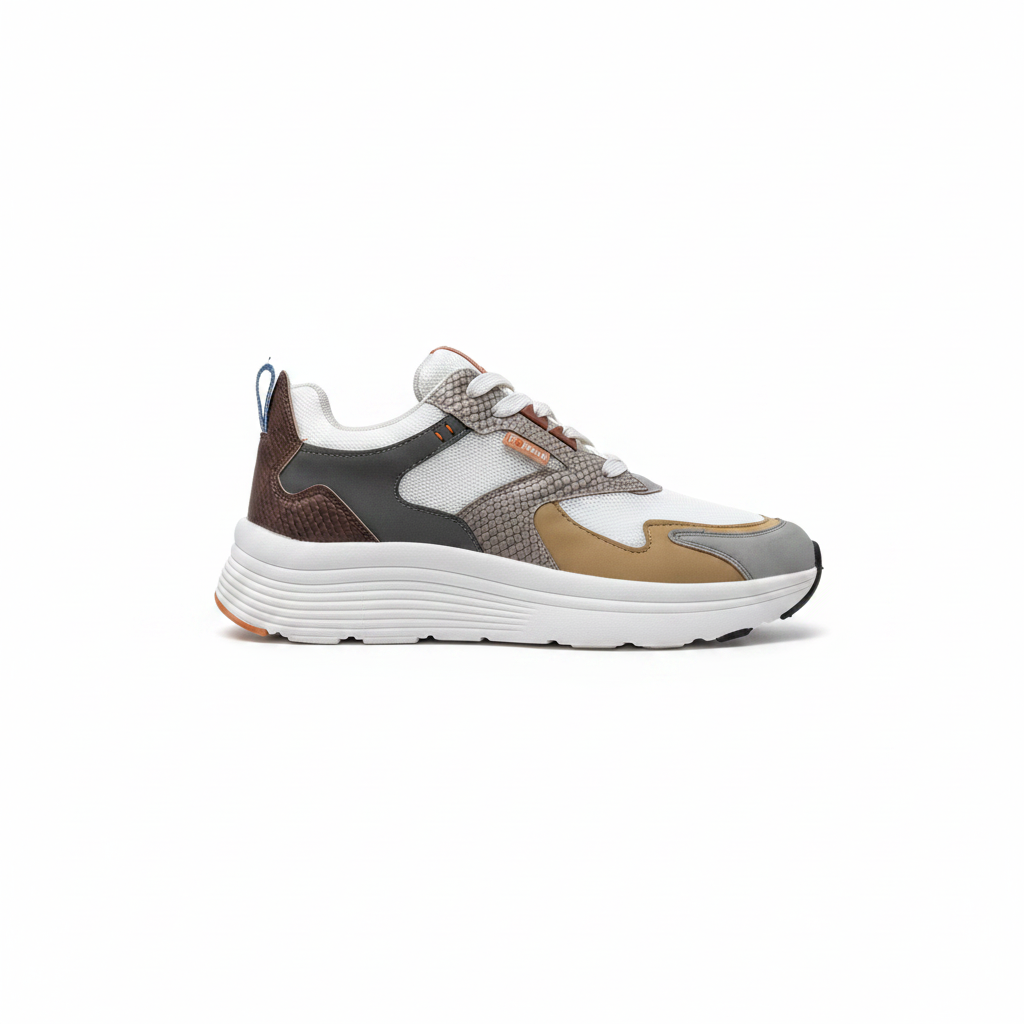 Sneaker singola sfondo bianco
